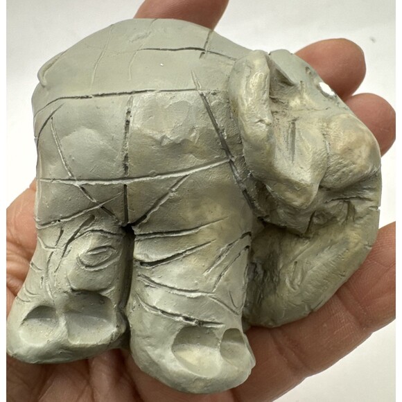 Russ Elephant Kathleen Kelly Critter Factory Figurine 2.5" Tall Vintage - Picture 3 of 7